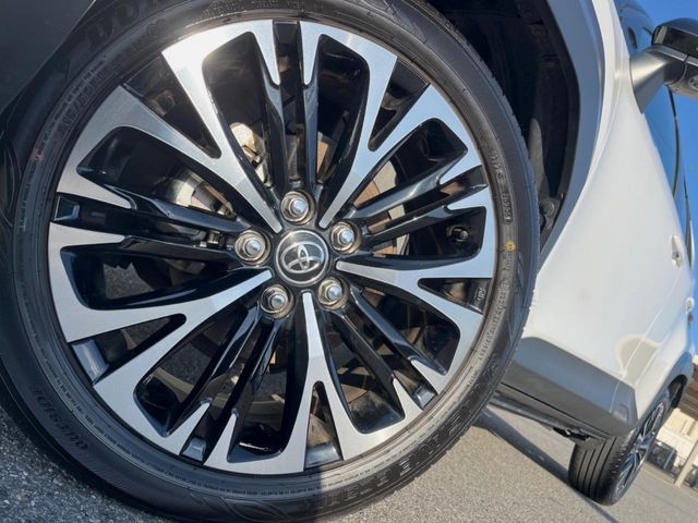 TOYOTA YARIS CROSS HYBRID 2025