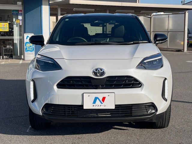 TOYOTA YARIS CROSS HYBRID 2025