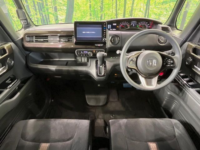 HONDA N BOX CUSTOM 2018