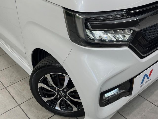 HONDA N BOX CUSTOM 2018