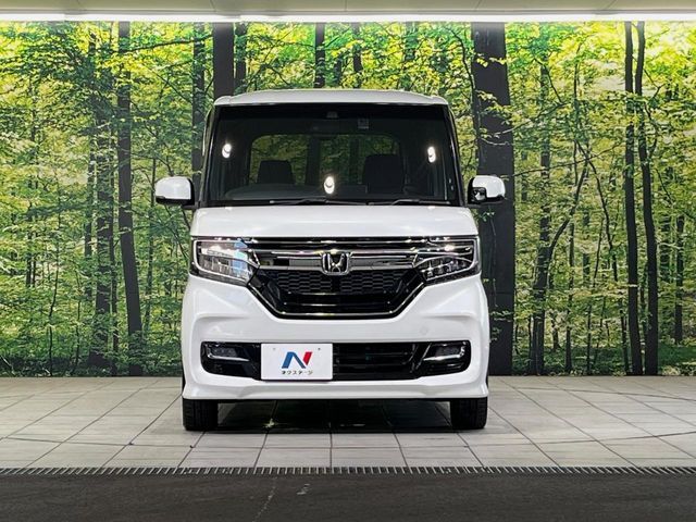 HONDA N BOX CUSTOM 2018