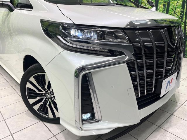 TOYOTA ALPHARD 2022