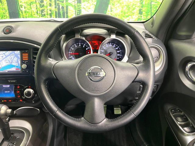 NISSAN JUKE 2013