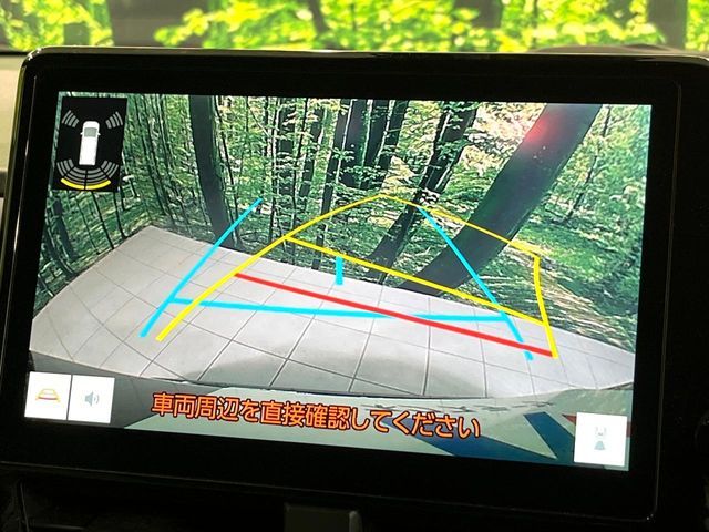 TOYOTA VOXY HYBRID 2023