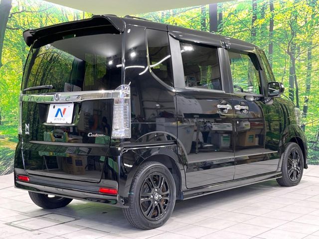 HONDA N BOX CUSTOM 2016