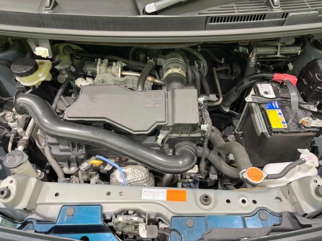 TOYOTA ROOMY 4WD 2018