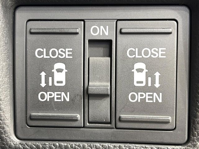 HONDA N BOX CUSTOM 4WD 2018