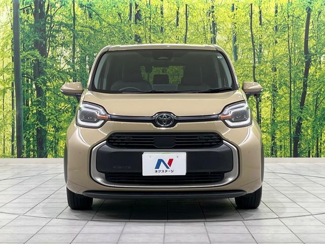 TOYOTA SIENTA HYBRID 2022