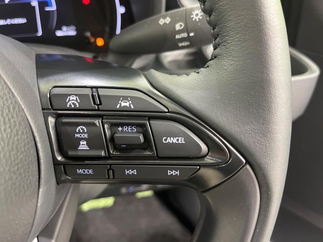 TOYOTA SIENTA HYBRID 2024