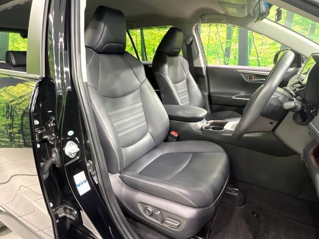 TOYOTA RAV4 4WD 2019