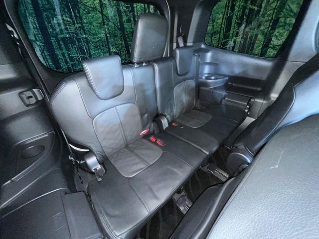 TOYOTA VOXY HYBRID 2023