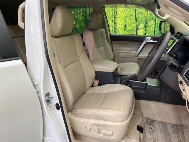 TOYOTA LANDCRUISER PRADO 2023