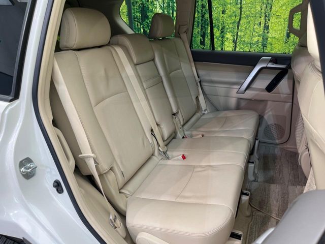 TOYOTA LANDCRUISER PRADO 2023