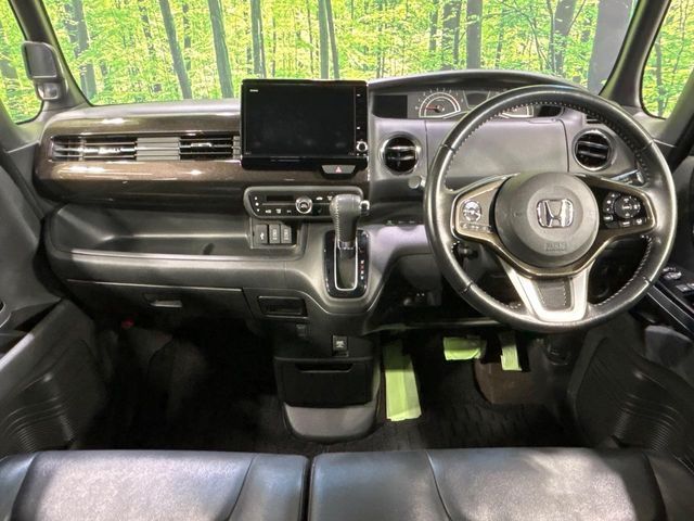 HONDA N BOX CUSTOM 2019