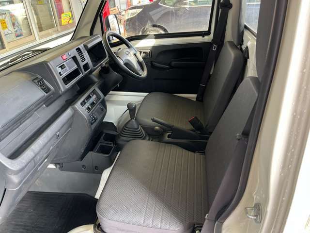 DAIHATSU HIJET truck 4WD 2017