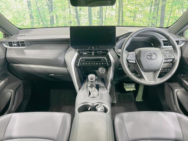 TOYOTA HARRIER 2WD 2024