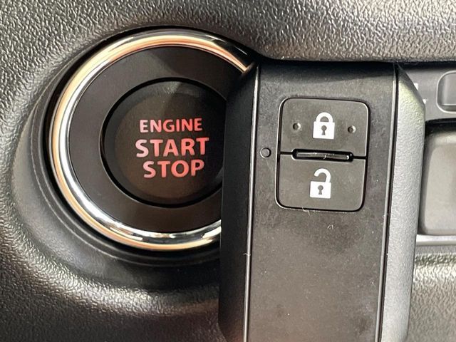 SUZUKI JIMNY NOMADE 2025