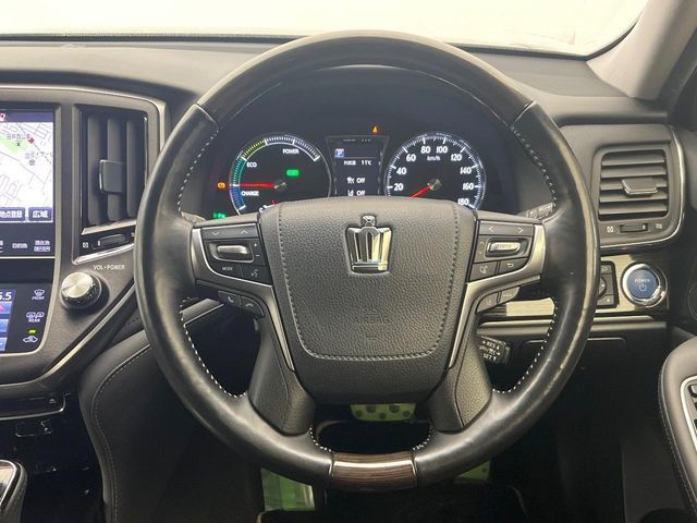 TOYOTA CROWN sedan hybrid 2017