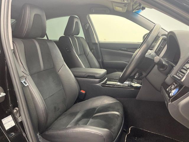 TOYOTA CROWN sedan hybrid 2017