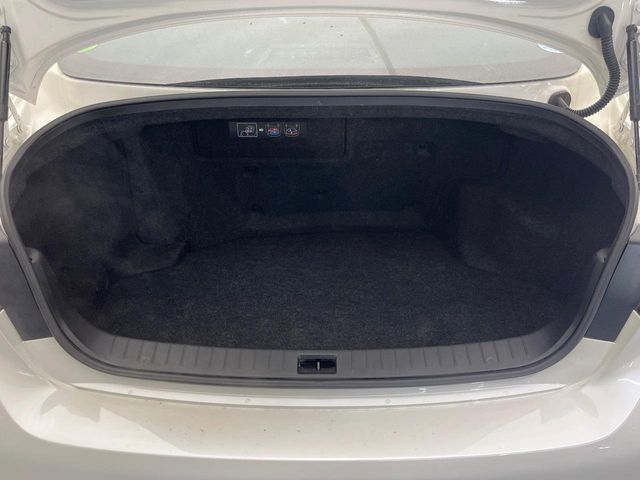 NISSAN SKYLINE HYBRID 2018