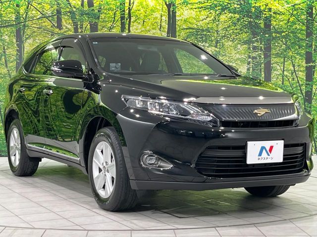 TOYOTA HARRIER 4WD 2015