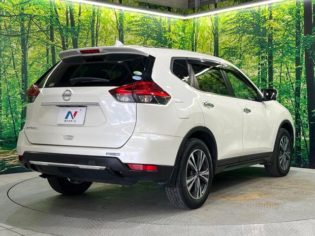 NISSAN X-TRAIL 4WD 2018