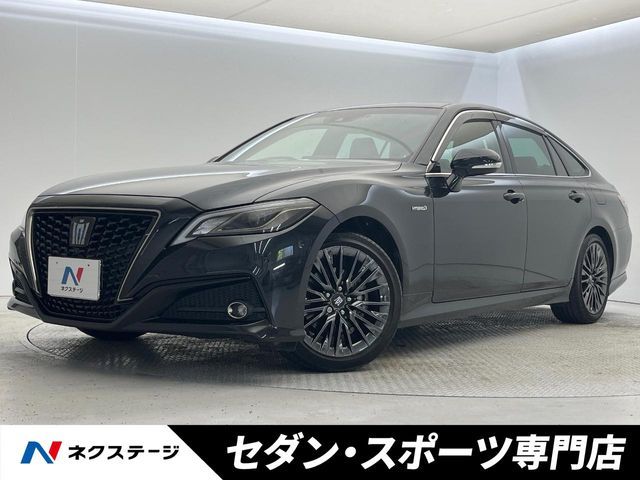 TOYOTA CROWN sedan hybrid 2020