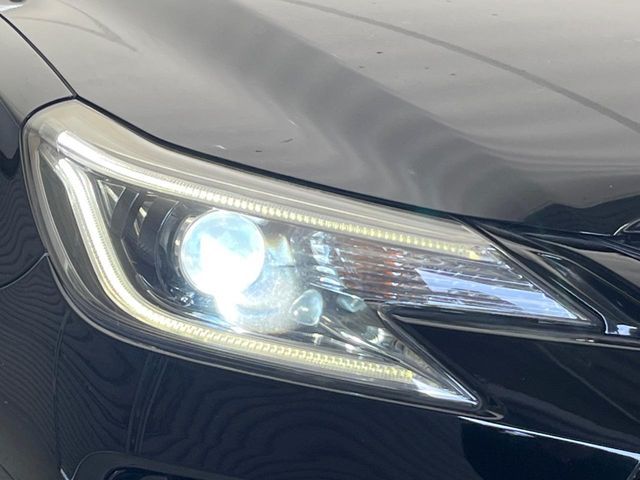TOYOTA MARK X 2018
