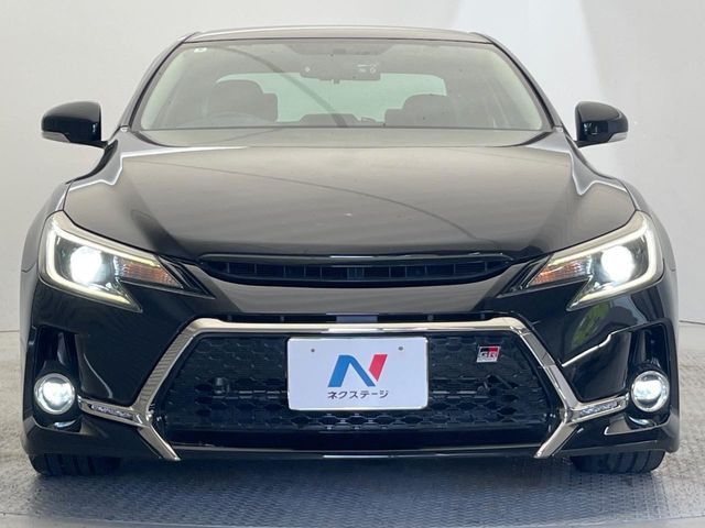 TOYOTA MARK X 2018