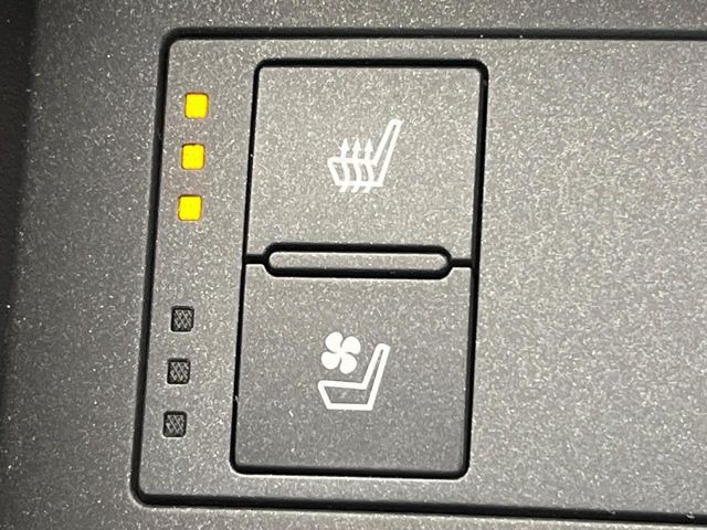 TOYOTA LEXUS RC200t 2016