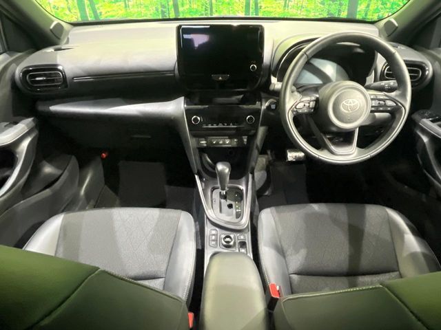 TOYOTA YARIS CROSS 2024