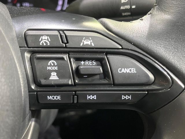 TOYOTA YARIS CROSS 2024