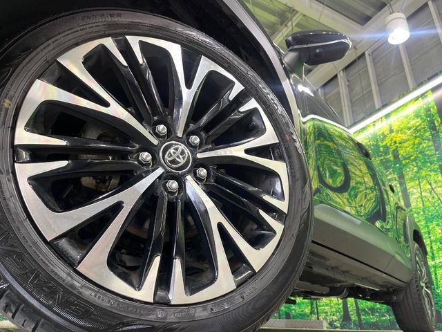 TOYOTA YARIS CROSS 2024