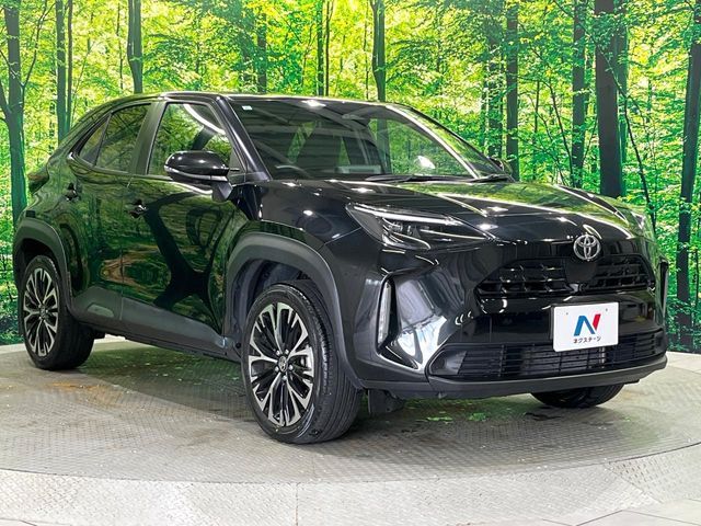 TOYOTA YARIS CROSS 2024