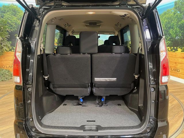 NISSAN SERENA  S-HYBRID 4WD 2016