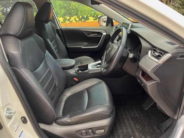 TOYOTA RAV4 4WD 2019