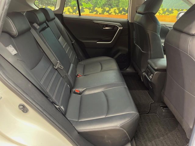 TOYOTA RAV4 4WD 2019