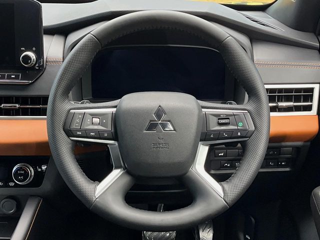 MITSUBISHI OUTLANDER PHEV 2022