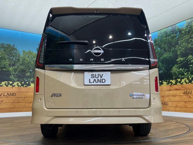 NISSAN SERENA  WG 4WD 2024