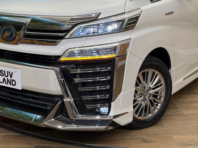 TOYOTA VELLFIRE  HYBRID 4WD 2018