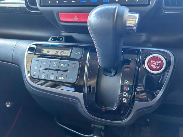 HONDA N BOX CUSTOM 2014