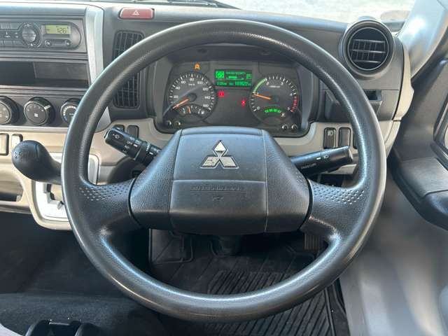 MITSUBISHI CANTER 2017