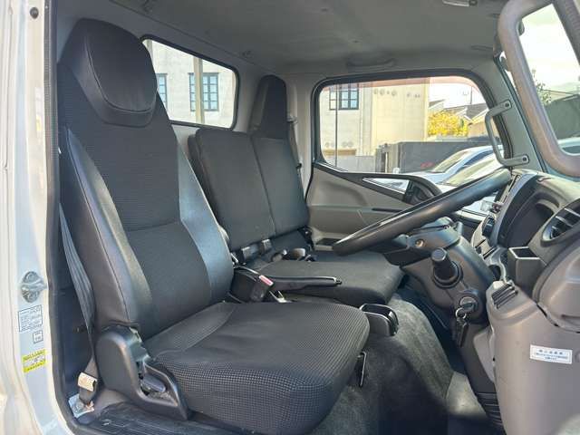 MITSUBISHI CANTER 2017