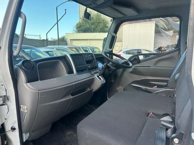 MITSUBISHI CANTER 2017