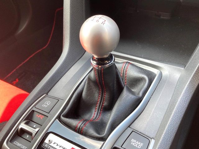 HONDA CIVIC hatchback 2017