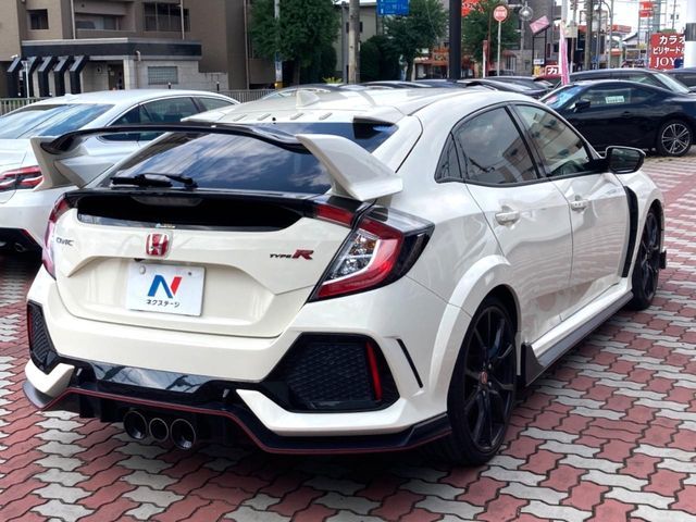 HONDA CIVIC hatchback 2017