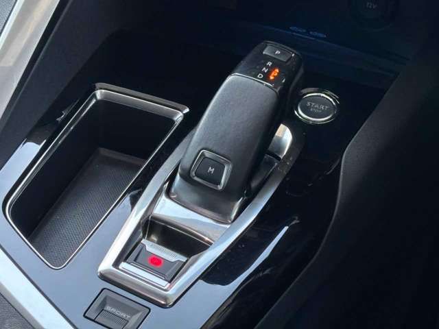 PEUGEOT PEUGEOT 3008 2018