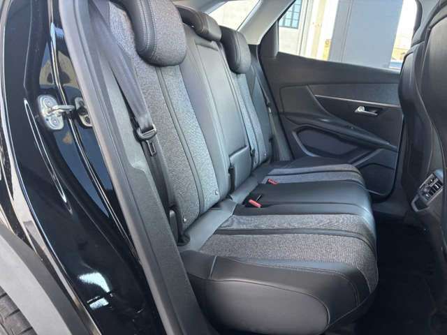 PEUGEOT PEUGEOT 3008 2018