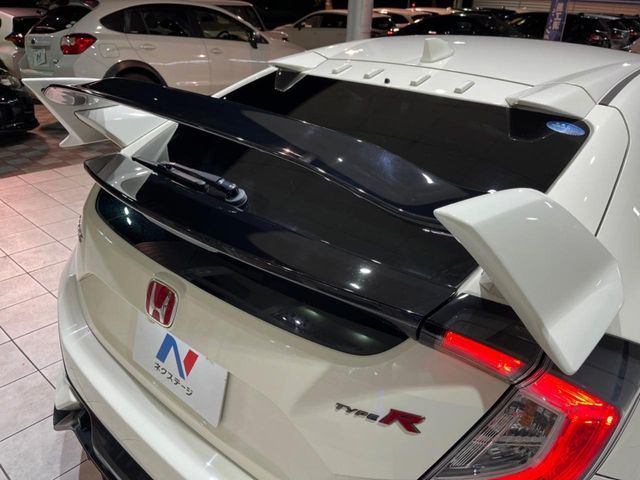 HONDA CIVIC hatchback 2017