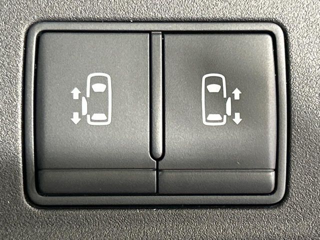 NISSAN SERENA  S-HYBRID 4WD 2016